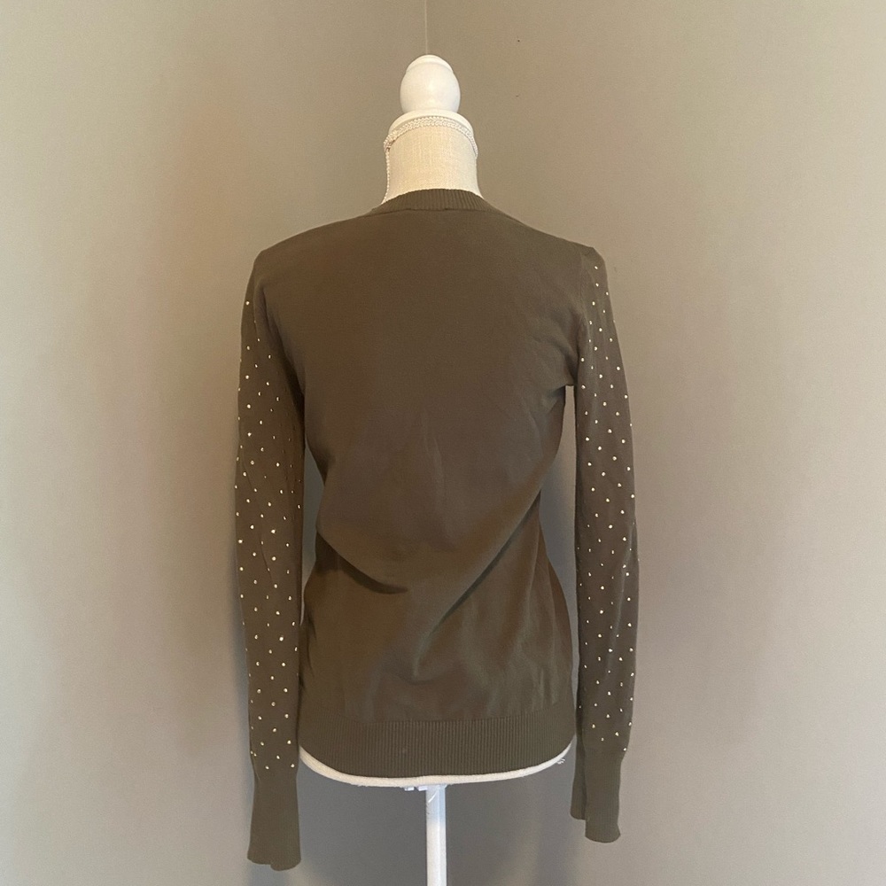 Express Sweater - Picture 2 of 4